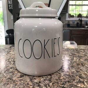 Rae Dunn cookie canister